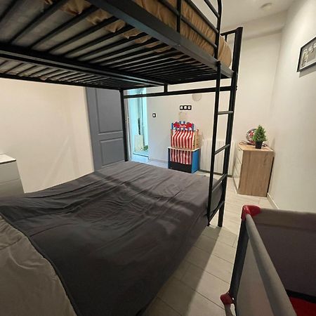 Appartement Villiers Sur Morin Proche De Disneyland Exteriör bild