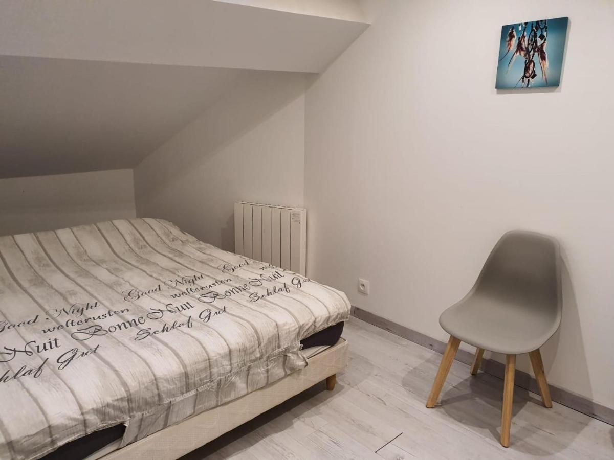Appartement Villiers Sur Morin Proche De Disneyland Exteriör bild