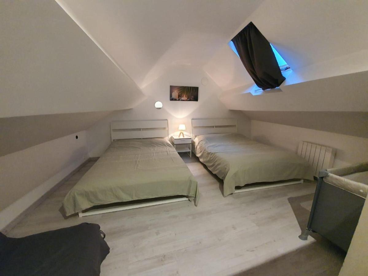 Appartement Villiers Sur Morin Proche De Disneyland Exteriör bild